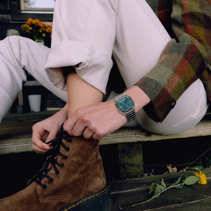 Reloj Vintage correa de Acero inoxidable AQ-240E-3A