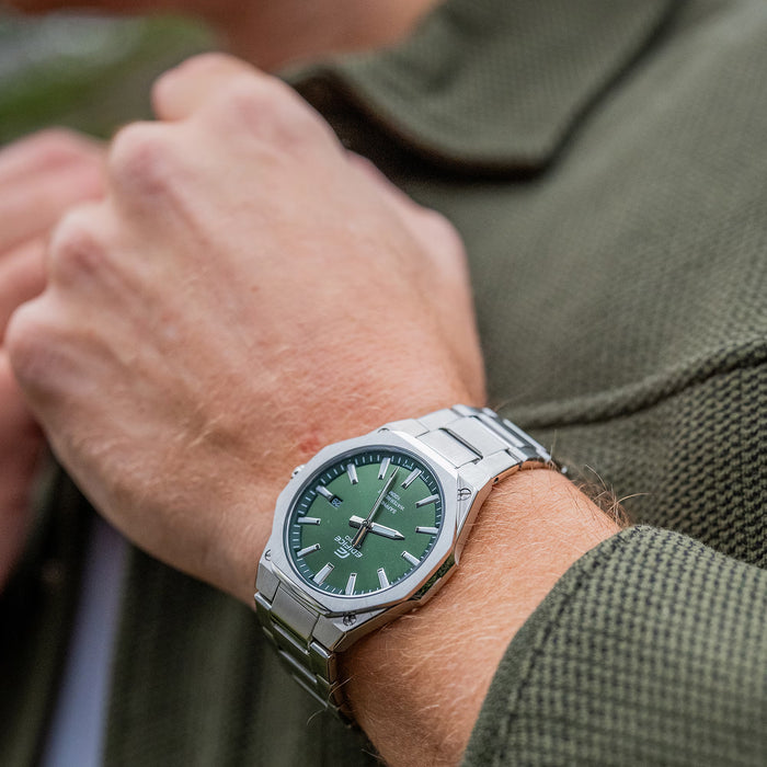 Reloj Edifice casual correa de Acero inoxidable EFR-S108D-3AV