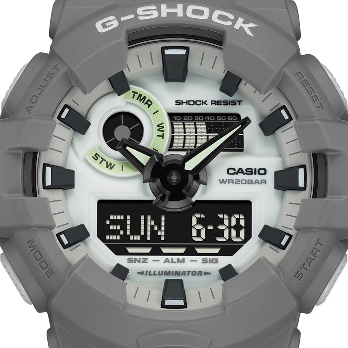 Reloj G-shock correa de resina GA-700HD-8A