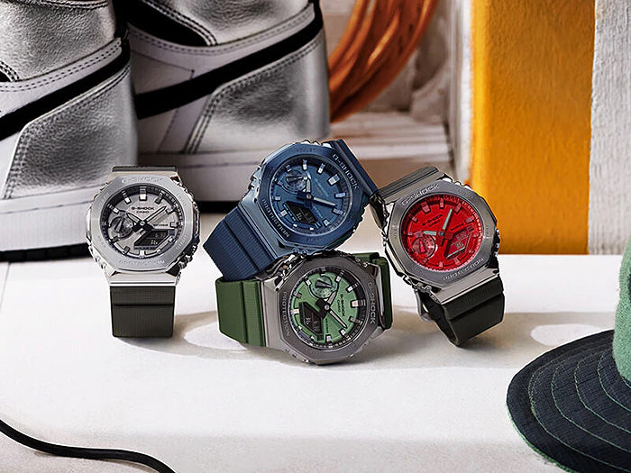 Reloj G-shock correa de resina GM-2100-1A
