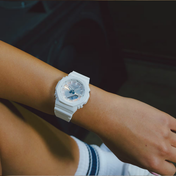 Reloj G-shock correa de Resina GMA-P2100PC-7A